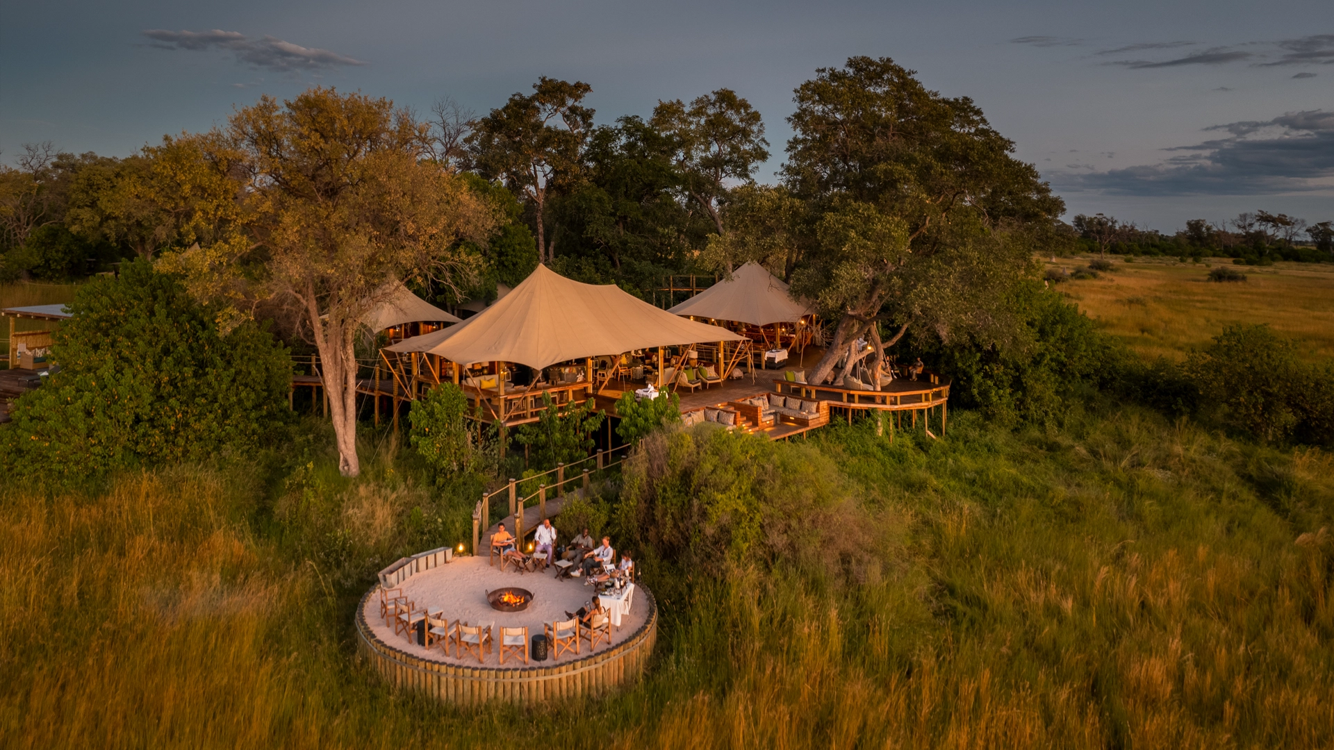 luxury camp in africa for safari